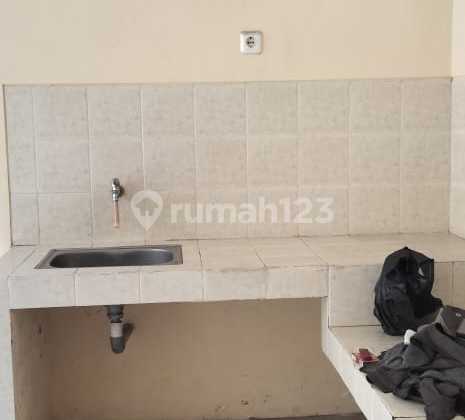 Disewakan Rumah 2 Lantai Di The Royal Residence Jakarta Timur 2