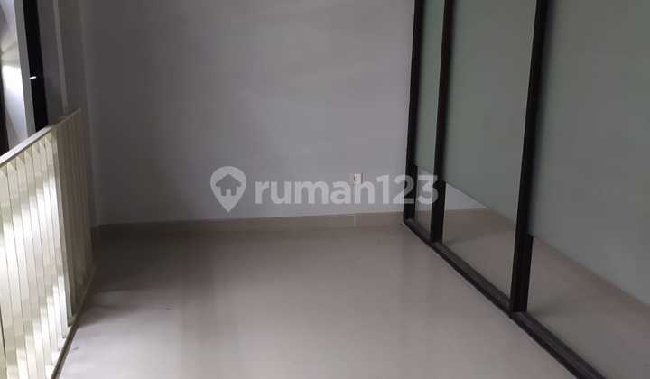 For Rent: Shop House Suitable for Restaurant/Depot, Laundry Business 2