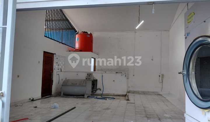 Shop House for Rent in Dalung - Strategic Location, High Business Potential! Shop House for Rent in Dalung - Strategic Location, High Business Potential!