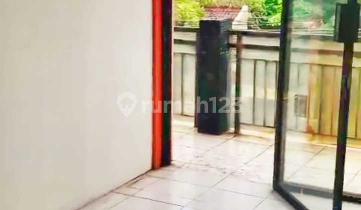 Shop House On Canggu Main Road - Super Strategic Location & Always Busy 2