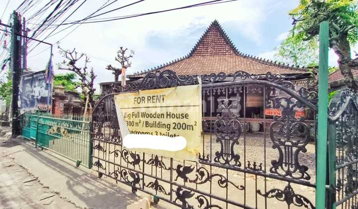 Sewa Rumah Strategis Di Jl. Bypass Ngurah Rai, Denpasar Timur - Lokasi Super Premium, Harga Terbaik! Sewa Rumah Strategis Di Jl. Bypass Ngurah Rai, Denpasar Timur - Lokasi Super Premium, Harga Terbaik!