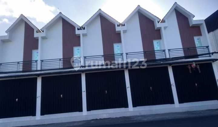 For Rent - New 2-Storey Shop in Gn. Salak, Padangsambian 1