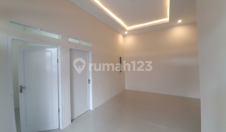 Cheap 1-Story House Near Bekasi Station 2