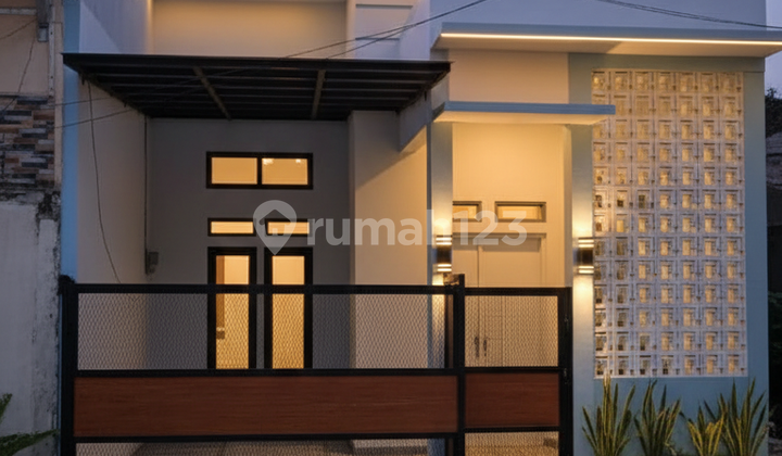 Rumah Keren Dekat Tol Bekasi Barat