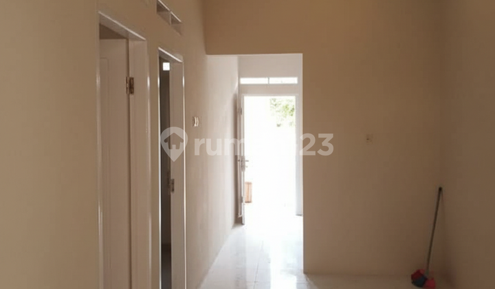 Rumah Cantik Luas 72, Harga Terbaik di villa gading harapan 1 2
