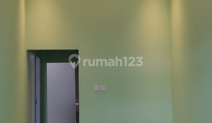 A house in Bekasi with a functional design and a friendly price. 2