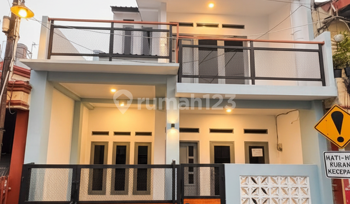 Rumah 2 Lantai di pondok ungu permai dekat kota jakarta area sangat strategis