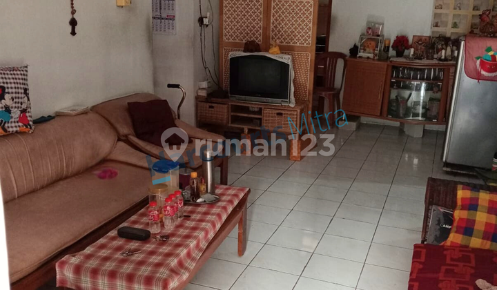 For Sale Quick, Ready-to-Live-in House, 116 M², East Bekasi 2