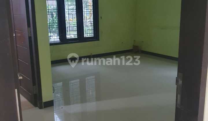 For Sale: Beautiful, Green, and Flood-Free House in Tapos, Depok 2