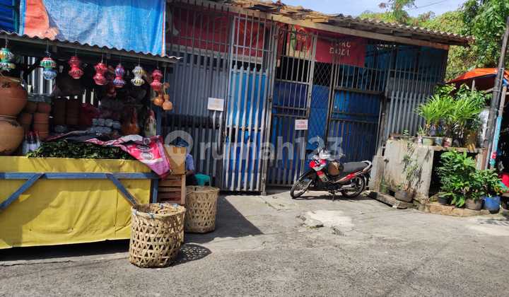 Dijual Rumah Strategis Dekat Fasum di Koja Jakut