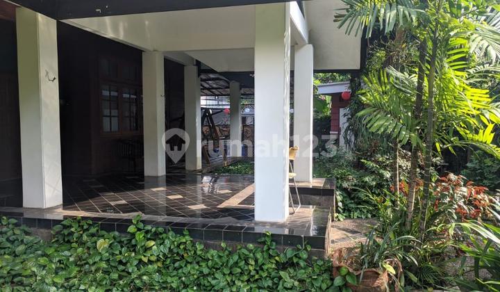 For Sale Beautiful, Spacious, and Ready-to-Occupy House in Taman Bona Indah 2