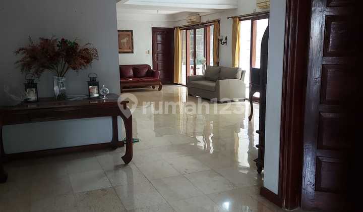 Dijual Rumah Lingkungan Nyaman & Strategis Kebayoran Lama