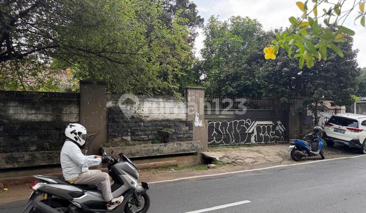 Dijual 2 Unit Rumah Besar Berdampingan 1 Lahan di Cilandak