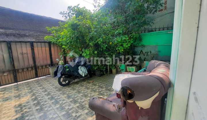 Dijual Rumah Tebet Lokasi Strategis Sangat Tidak Layak Huni 2