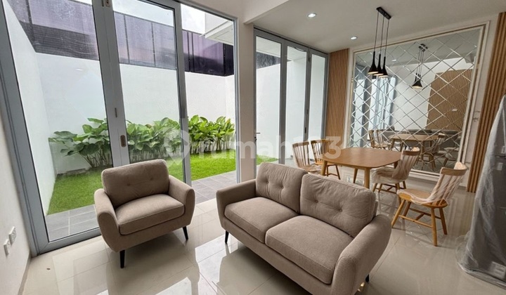 Rumah, 2 Lantai di Neo Tgr Lokasi Strategis di Sukajadi Rumah, 2 Lantai di Neo Tgr Lokasi Strategis di Sukajadi