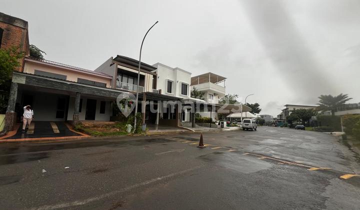 Rumah Klasik 2 Lantai di Beverly Green Batam Centre 2