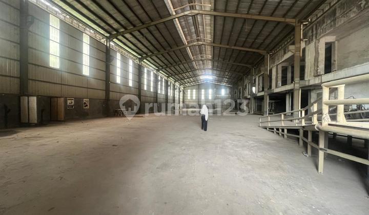 Warehouse in Batu Ampar 1300 M2, Near Batu Ampar Port