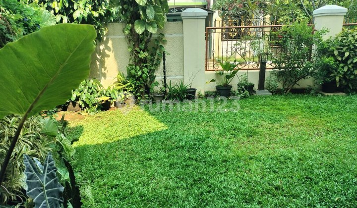 Dijual Rumah Mewah Hook Semi Furnish Didaerah Jatiwaringin Bekasi 2