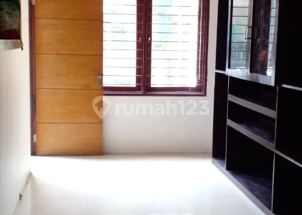 Dijual Rumah Siap Huni Komplek Grand Sariwangi Kota Bandung 2