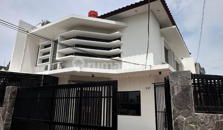 Disewa Rumah Bangunan Komersil Area Strategis Buah Batu