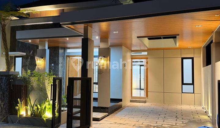 Rumah Teopis Modern di Jalan Kaliurang Km 13 2