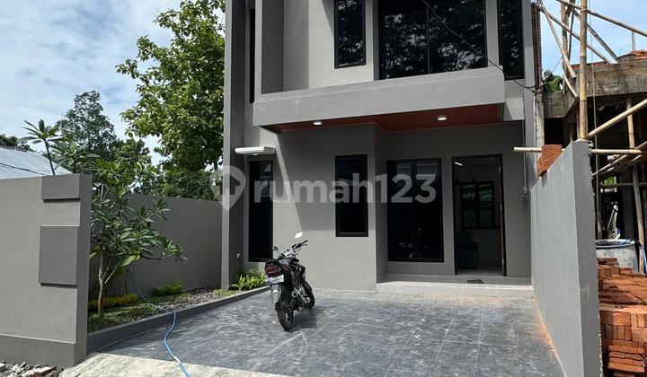 Rumah Dalam Minicluster Di Jalan Kaliurang Km 13 2