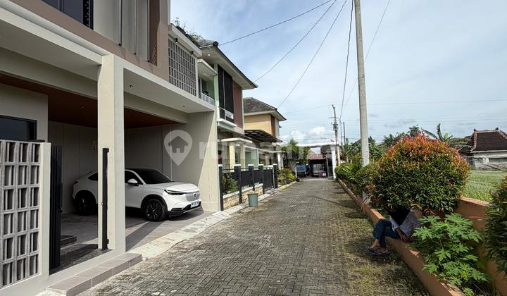 Rumah Baru Bonus Furnished di Banguntapan 2