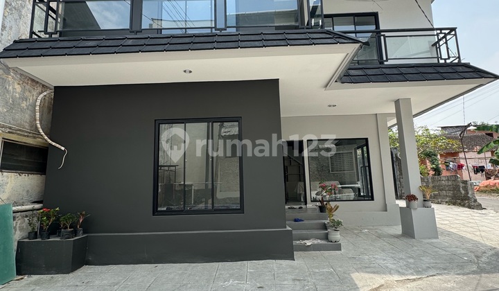 Kos Eksklusif Deket Uii Jalan Kaliurang Km14