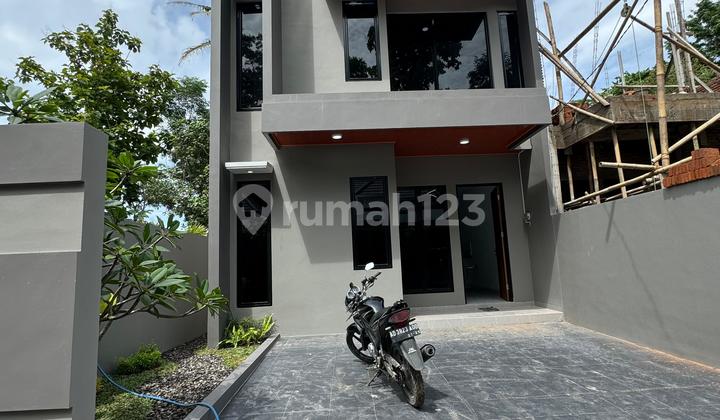 Rumah Dalam Minicluster Di Jalan Kaliurang Km 13