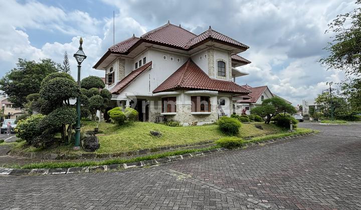 Rumah di Perumahan Elit View Merapi Dekat Uii Rumah di Perumahan Elit View Merapi Dekat Uii