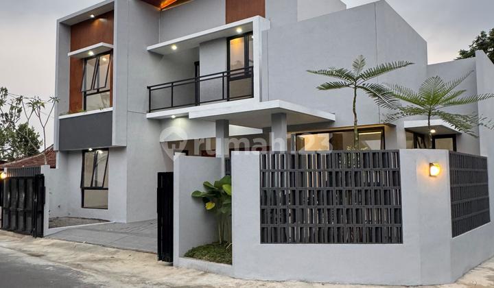 Luxury Hook House Tropical Model in Tlogoadi Mlati Sleman 1