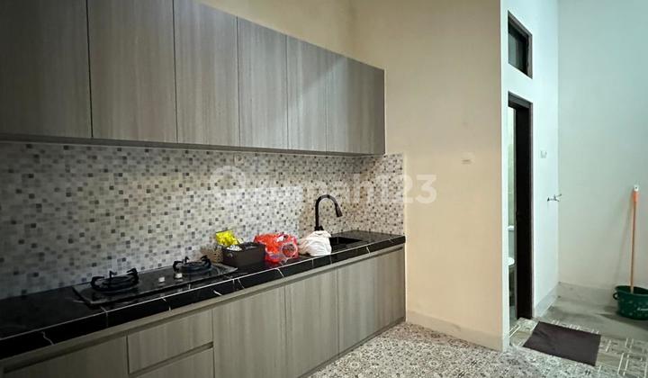 Rumah Mewah American Klasik Modern di Wedomartani