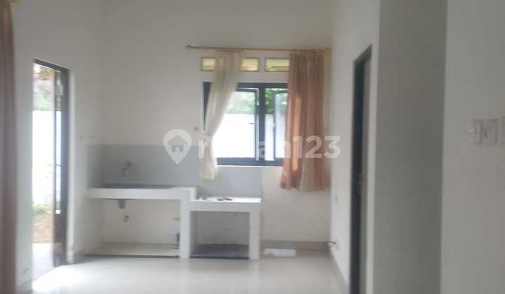 Disewakan Rumah 2