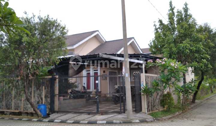 Ready-to-Live House Corner Location Near Public Facilities Citra Indah City