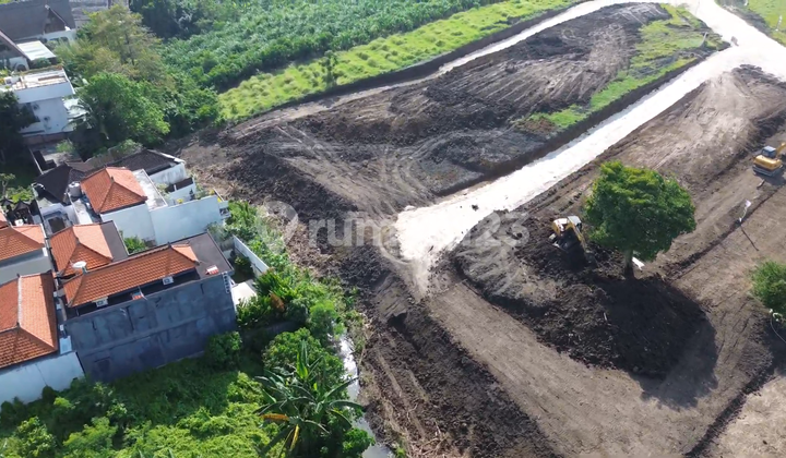 Premium Freehold Plot (SHM) in the Heart of Canggu with a Super Strategic Location Premium Freehold Plot (SHM) in the Heart of Canggu with a Super Strategic Location