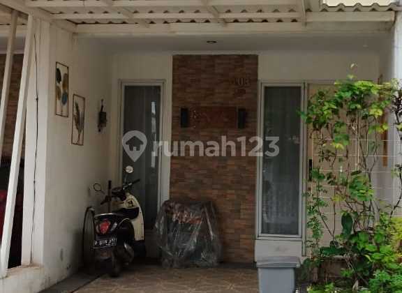 Ada Rumah 2 Lt Siap Huni Akses Strategis Dekat Walikota Tangsel