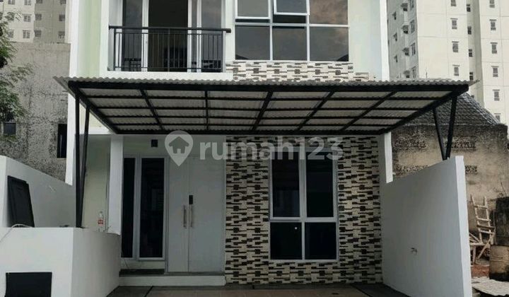 Dijual Rumah 2 Lantai Di Sekitar Bintaro Bukit Indah