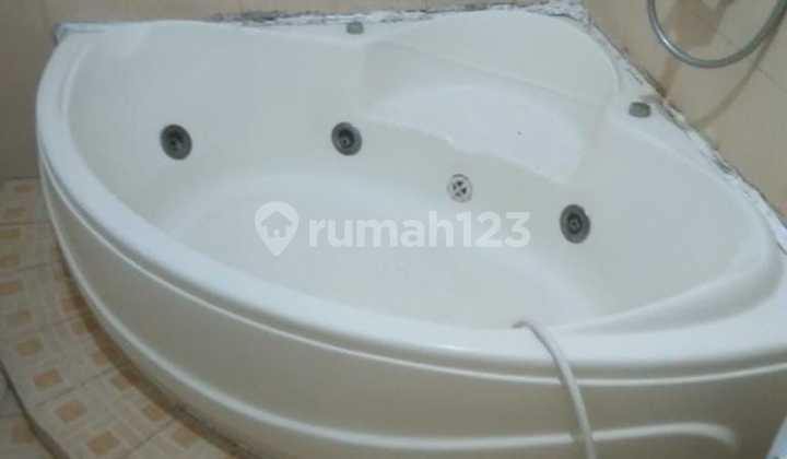 Dijual Rumah di Cluster Terdepan Harapan Indah Bekasi 2