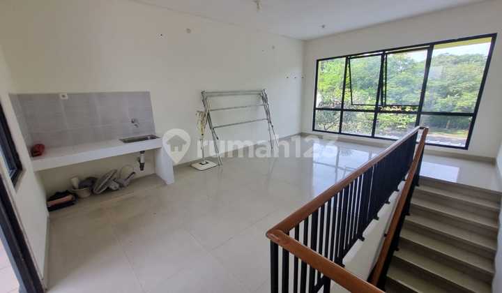 FOR RENT 2-STORY SHOPHOUSE IN SEGARA CITY, TARUMAJAYA, BEKASI