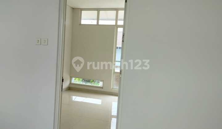 Disewakan Rumah di Cluster Vasana Harapan Indah Bekasi 2