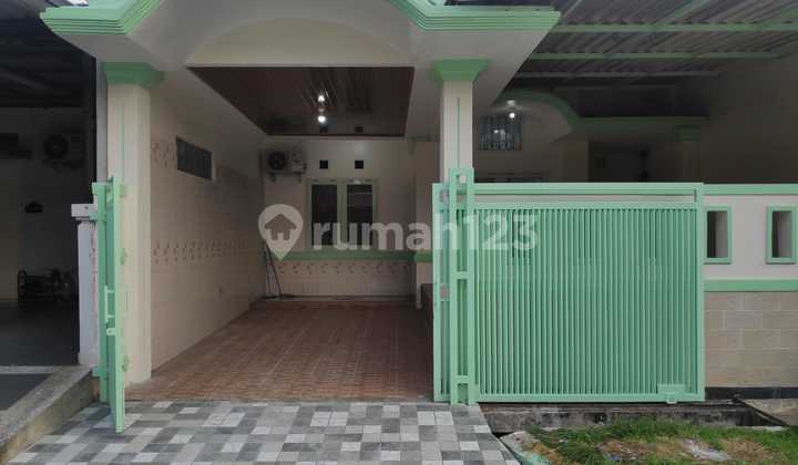 DISEWAKAN RUMAH RAPI SIAP HUNI DI CLUSTER TAMAN SARI HARAPAN INDAH BEKASI