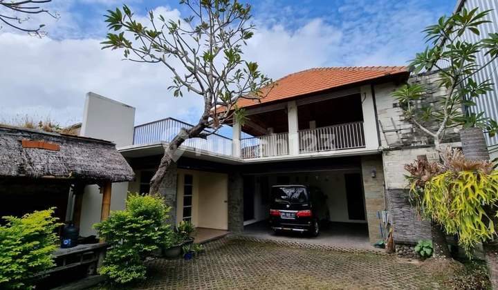 Dijual Rumah + Kantor di Cawang Jakarta Timur