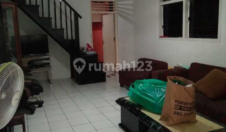Dijual Rumah 2 Lantai di Kemayoran Jakarta Pusat Dijual Rumah 2 Lantai di Kemayoran Jakarta Pusat