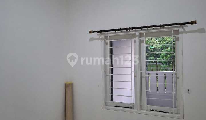 FOR RENT: NICE HOUSE IN DUTA BUMI 3 HARAPAN INDAH BEKASI RESIDENTIAL AREA 2
