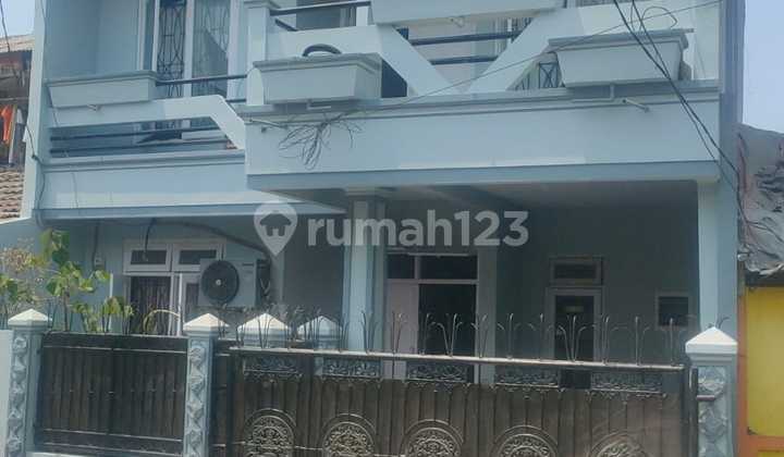 Dijual Rumah 2 Lantai Dikomplek Bekasi Jaya Indah