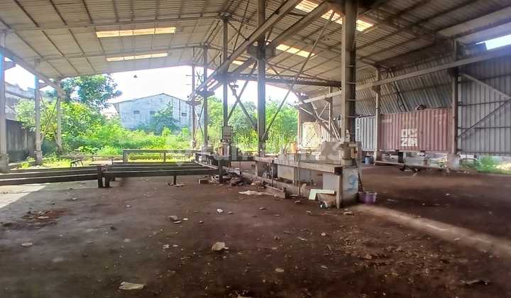 Open Warehouse for Rent Suitable for Workshop in Bantar Gebang, Bekasi