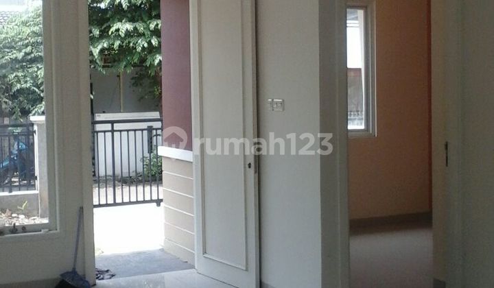Dijual Rumah Hook Bangunan Baru di Pondok Surya Ciledug Tangerang