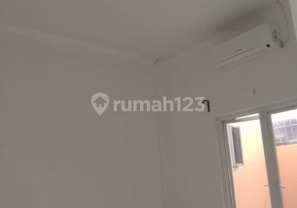 For Sale, Neat Fully Renovated House in Mutiara Gadinf City Bekasi 2