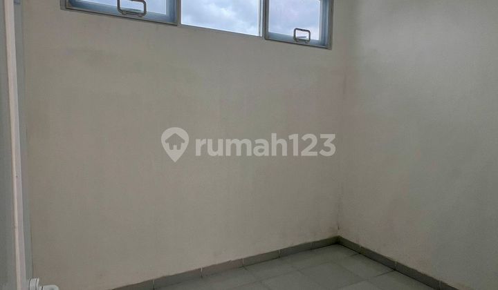 For Rent Neat House Ready to Occupied in Harapan Indah 1 Bekasi 2
