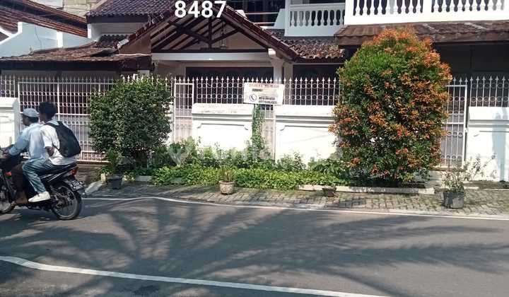 Dijual Rumah Tua Harga Dibawah Pasaran di Pulomas Jakarta Timur